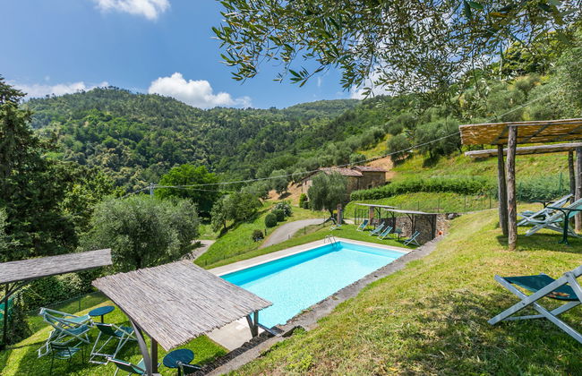 Apartment mit 2 Schlafzimmern in Pescia mit schwimmbad und garten - Foto 2