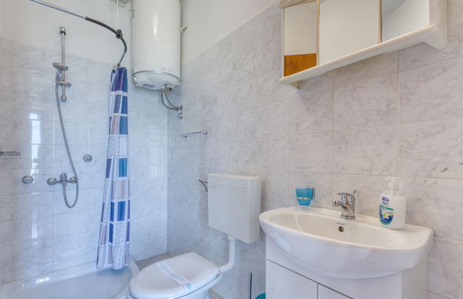 Apartamento de 1 quarto em Opatija com jardim e terraço - Foto 14