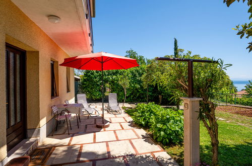 Photo 2 - Appartement de 1 chambre à Opatija avec jardin et terrasse