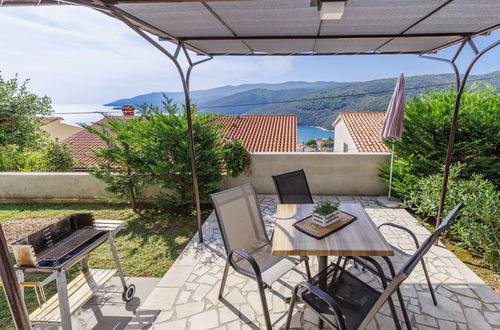 Foto 4 - Apartment mit 3 Schlafzimmern in Labin mit garten und terrasse