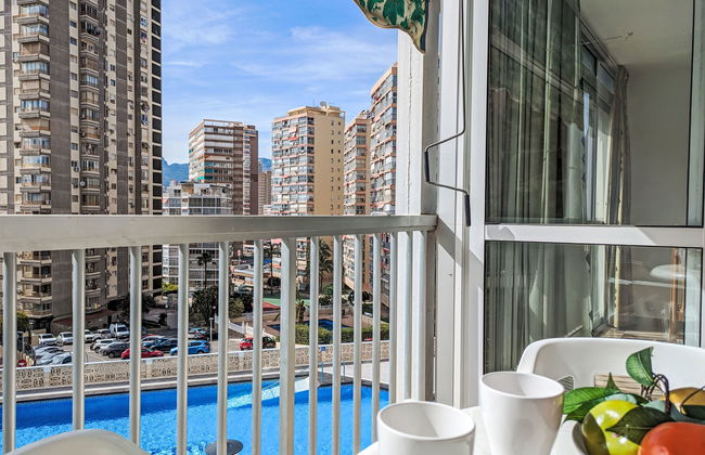 3 bedroom Apartment in Benidorm with swimming pool and terrace - Photo 16