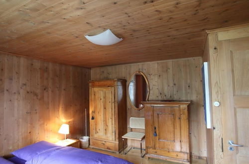 Photo 12 - 4 bedroom Apartment in Saanen