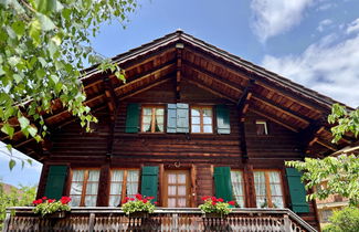 Photo 1 - 4 bedroom Apartment in Saanen with garden