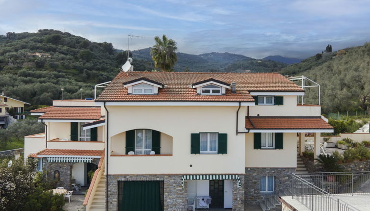 Foto 1 - Apartamento de 2 quartos em Diano Castello com piscina e jardim