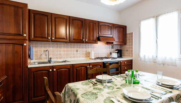 Appartamento con 2 camere da letto a Diano Castello con piscina e giardino - Foto 2