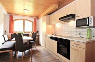 Photo 2 - 2 bedroom Apartment in Gerlosberg with garden and mountain view