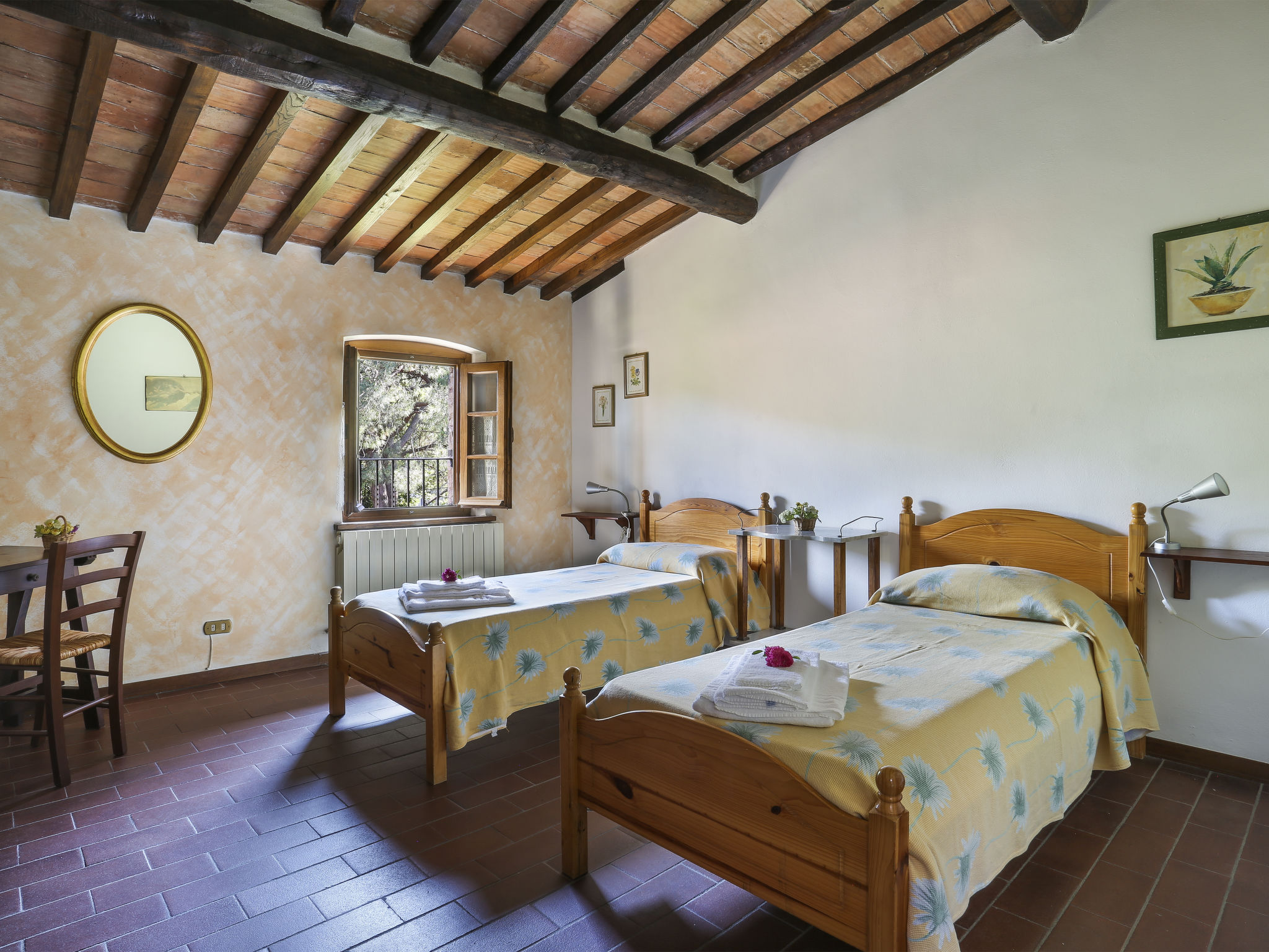 Foto 15 - Haus mit 4 Schlafzimmern in Lucca mit garten und terrasse