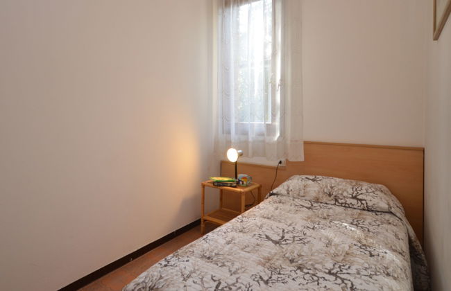 Casa de 4 quartos em Lignano Sabbiadoro com jardim e terraço - Foto 16