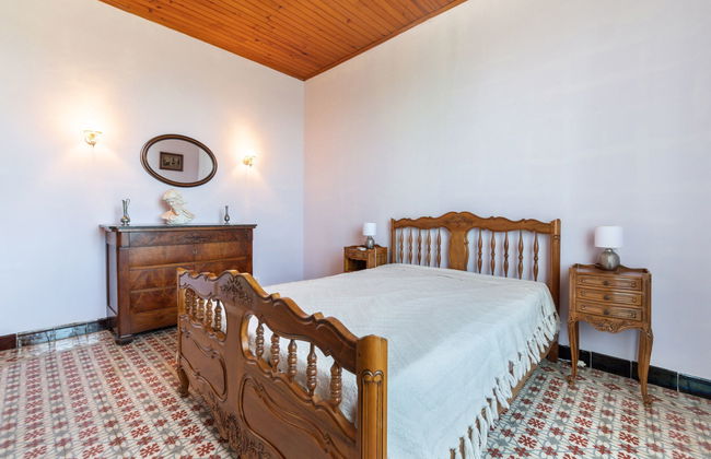 Casa de 3 quartos em Noves com piscina privada e jardim - Foto 11