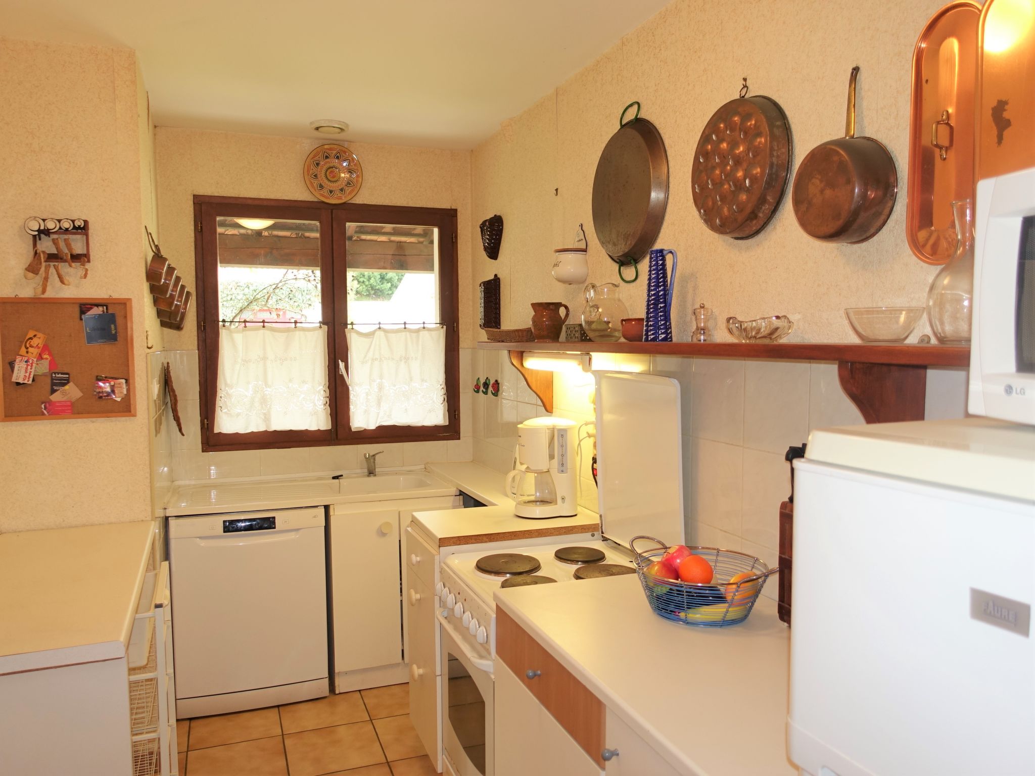 Photo 12 - 2 bedroom House in Salles-d'Aude with garden and terrace