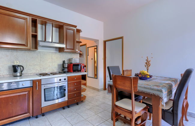 Apartamento de 3 quartos em Ližnjan com piscina e jardim - Foto 3