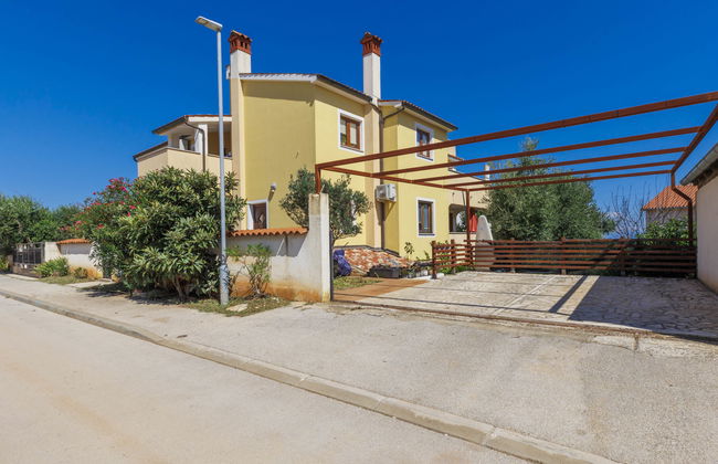 Apartamento de 3 quartos em Ližnjan com piscina e jardim - Foto 41