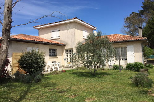 Photo 29 - Maison de 2 chambres à Gaillan-en-Médoc avec jardin et terrasse