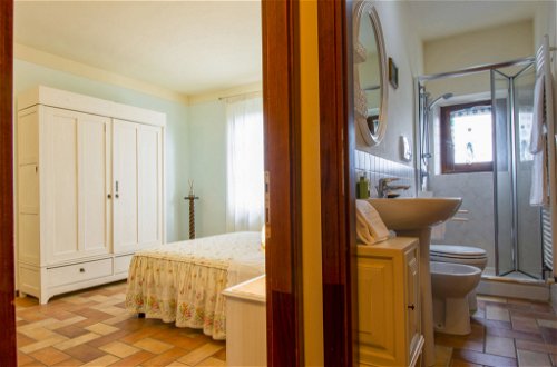 Foto 17 - Appartamento con 2 camere da letto a Cerreto Guidi con piscina e giardino
