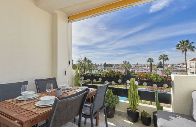3 bedroom Apartment in Marbella with swimming pool and garden - Photo 17