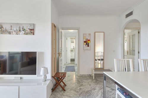 Foto 9 - Appartamento con 2 camere da letto a Marbella con piscina e vista mare
