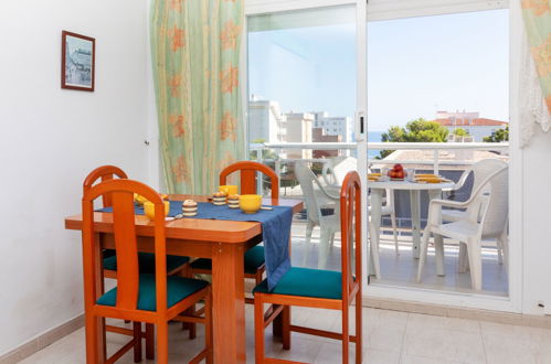 Foto 7 - Apartamento de 2 quartos em Mont-roig del Camp com piscina e vistas do mar