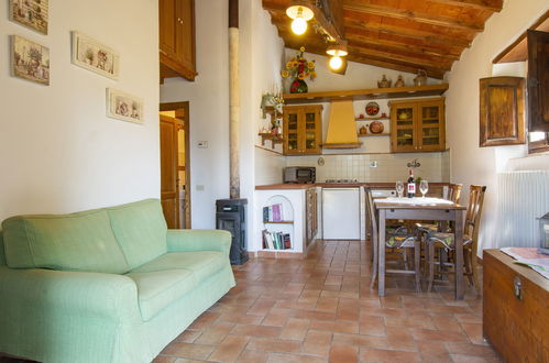 Photo 3 - 2 bedroom House in Dicomano with private pool and garden