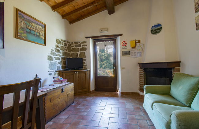 Casa de 3 quartos em Dicomano com piscina privada e jardim - Foto 10