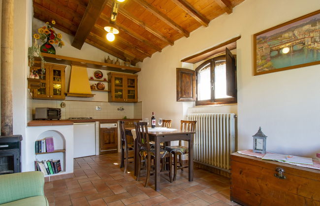 Casa de 3 quartos em Dicomano com piscina privada e jardim - Foto 7