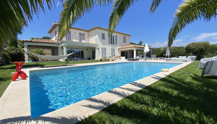 Photo 1 - Maison de 4 chambres à Grimaud avec piscine privée et vues à la mer