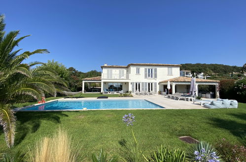 Foto 27 - Casa con 4 camere da letto a Grimaud con piscina privata e vista mare