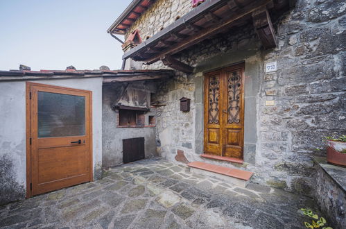 Photo 22 - Appartement de 2 chambres à Pescaglia avec jardin et terrasse