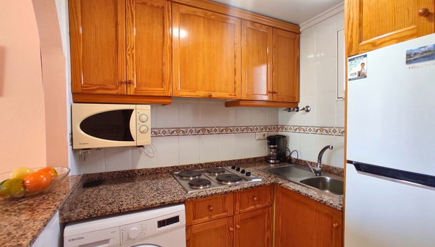 Apartment mit 3 Schlafzimmern in Villajoyosa mit schwimmbad und garten - Foto 3