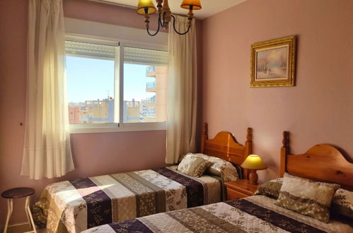 Foto 11 - Appartamento con 2 camere da letto a Villajoyosa con piscina e vista mare