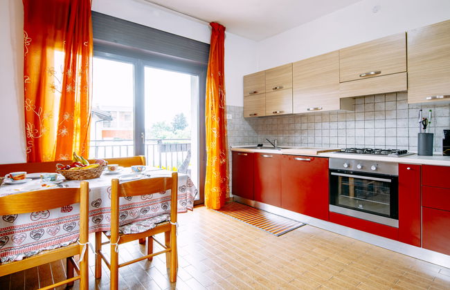 Apartamento de 2 quartos em Calceranica al Lago com jardim - Foto 9