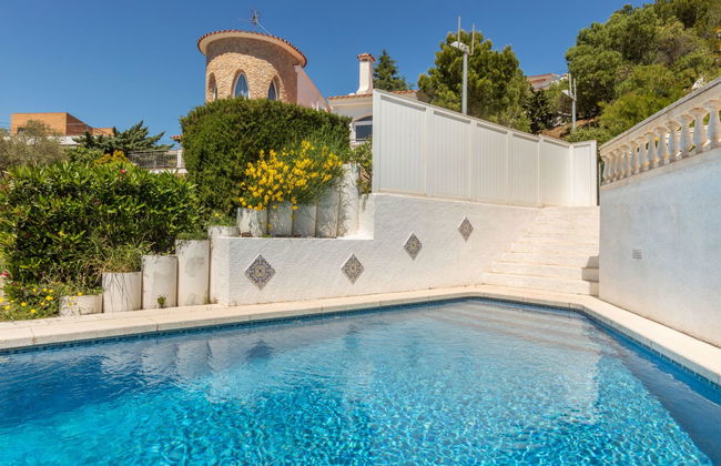 Casa de 7 quartos em Llançà com piscina privada e jardim - Foto 36