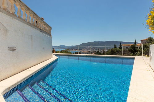 Foto 35 - Casa con 6 camere da letto a Llançà con piscina privata e giardino