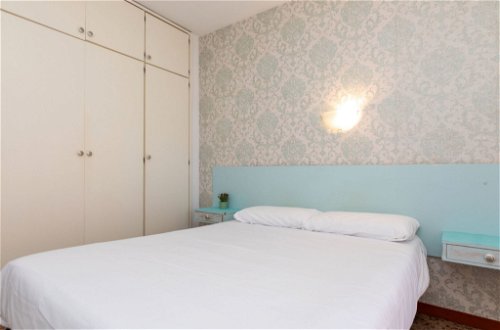 Foto 11 - Appartamento con 1 camera da letto a Lloret de Mar con piscina e vista mare