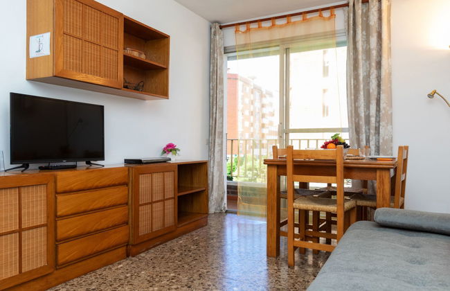 Apartment mit 2 Schlafzimmern in Lloret de Mar mit schwimmbad und garten - Foto 7