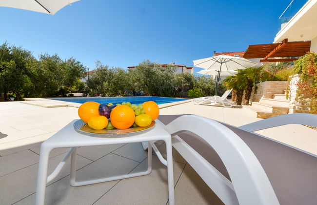Haus mit 3 Schlafzimmern in Sibenik mit schwimmbad und garten - Foto 2
