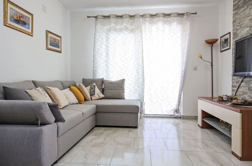Photo 5 - 2 bedroom Apartment in Okrug with swimming pool and garden