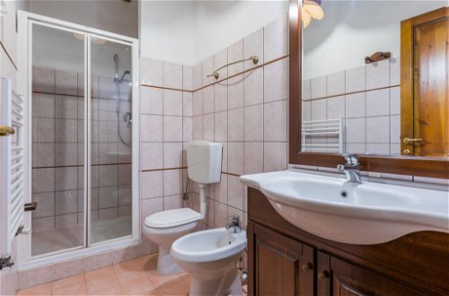 Photo 17 - 1 bedroom Apartment in Riparbella with swimming pool and garden