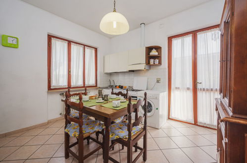 Photo 16 - 3 bedroom House in Pietrasanta with garden