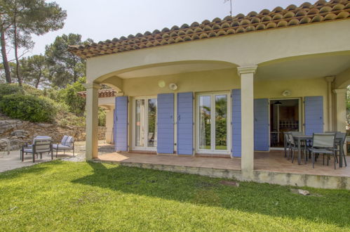 Foto 7 - Casa de 3 quartos em La Cadière-d'Azur com piscina privada e vistas do mar