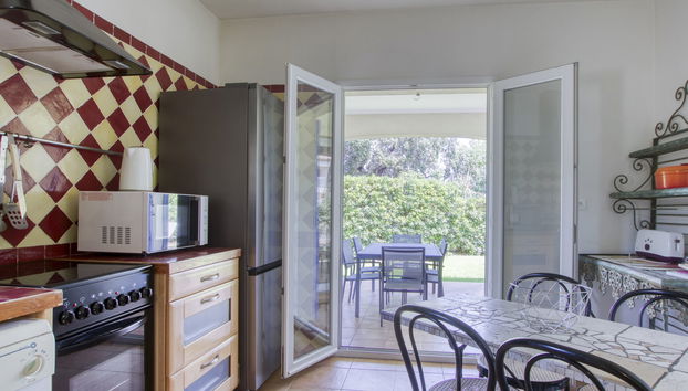 4 bedroom House in La Cadière-d'Azur with private pool and garden - Photo 3