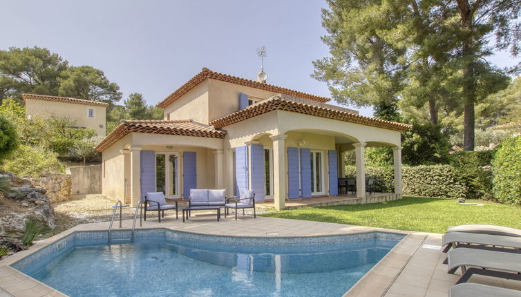 Foto 1 - Casa de 3 quartos em La Cadière-d'Azur com piscina privada e vistas do mar