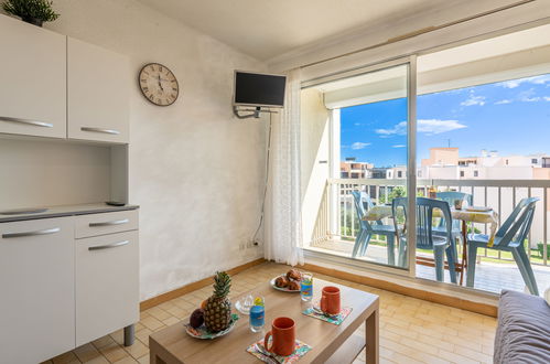 Photo 8 - Apartment in Le Grau-du-Roi with terrace and sea view