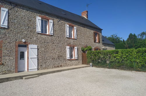 Foto 26 - Casa con 4 camere da letto a Saint-Maurice-en-Cotentin con giardino e terrazza
