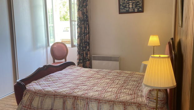 Casa de 5 quartos em Saint-Maurice-en-Cotentin com jardim e terraço - Foto 2