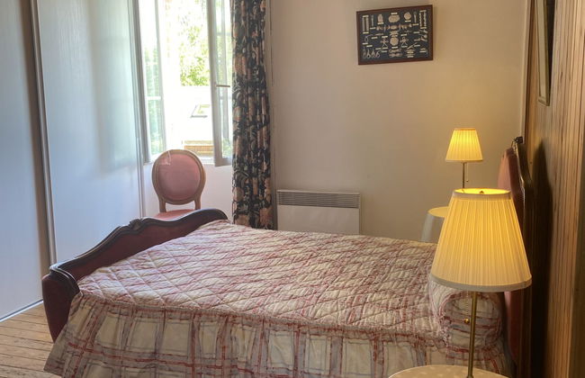 Casa de 5 quartos em Saint-Maurice-en-Cotentin com jardim e terraço - Foto 2