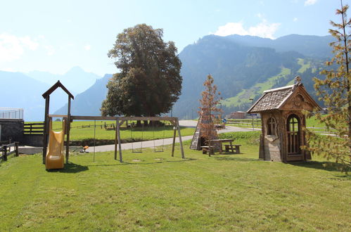 Photo 36 - Maison de 5 chambres à Schwendau avec jardin et vues sur la montagne