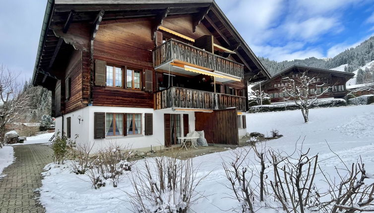 Photo 1 - 2 bedroom Apartment in Zweisimmen