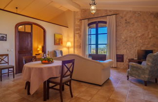 Foto 3 - Apartamento de 1 habitación en Maria de la Salut con piscina privada y vistas al mar