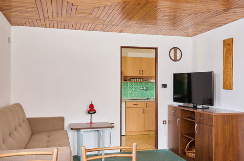 Photo 9 - 2 bedroom House in Jesenný with garden