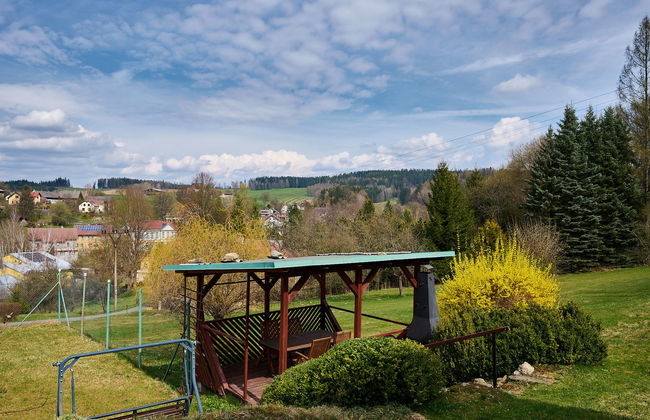 Casa de 3 quartos em Jesenný com jardim - Foto 19